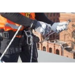 AY 010 - Samozwijający uchwyt narzędziowy z blokadą linki - w czasie użytkowania