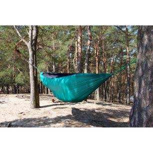 TU 610 - Hamak z moskitierą