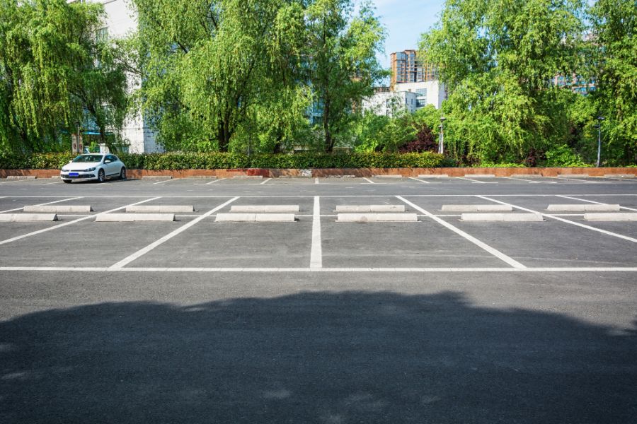 parking firmowy zewnętrzny